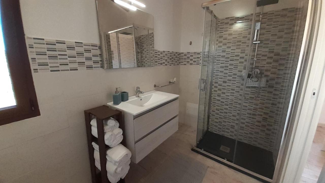 b&b U PUNENTI La Maddalena  Bagian luar foto