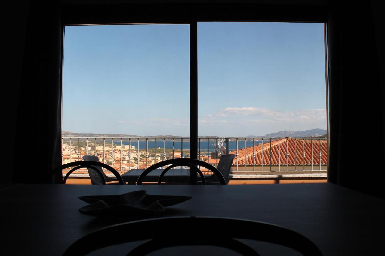 b&b U PUNENTI La Maddalena  Bagian luar foto
