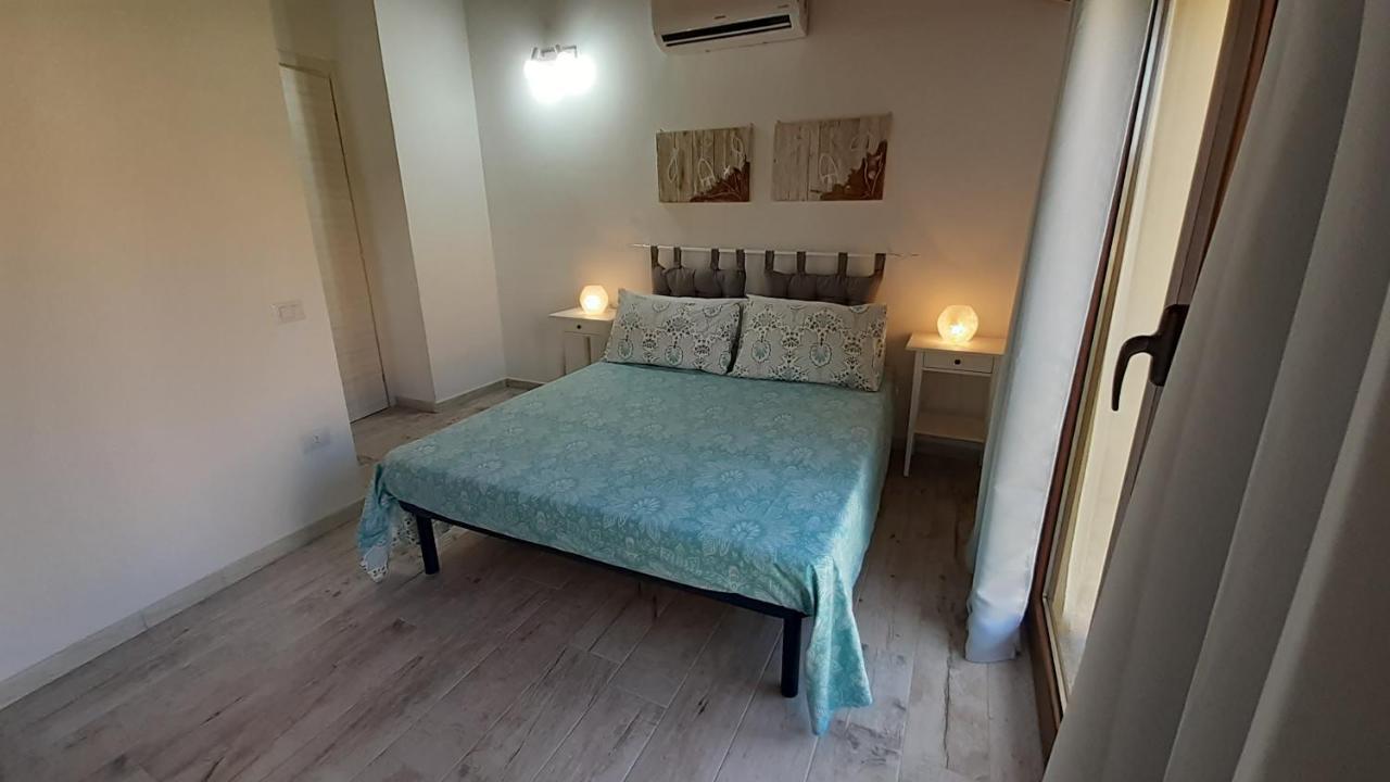b&b U PUNENTI La Maddalena  Bagian luar foto